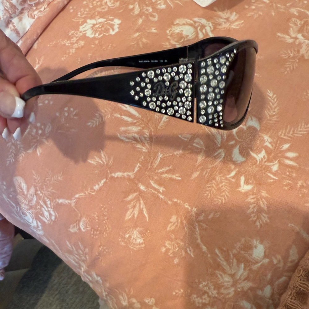 Y2K Dolce & Gabbana sunglasses. EUC